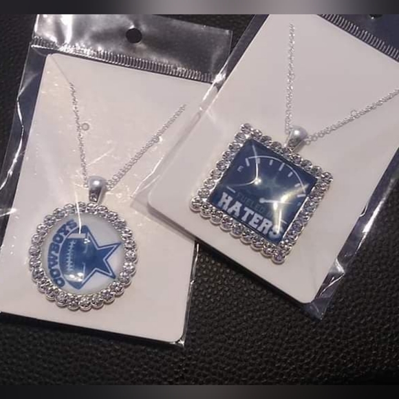 Custom NFL Necklace - Picture 2 of 3